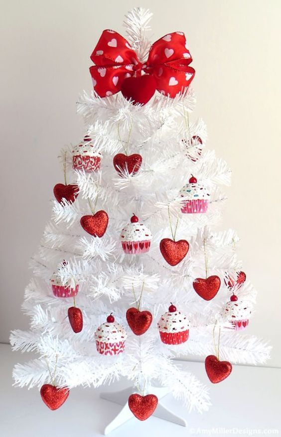 11 Valentine’s Day DIY Party Decoration Ideas for Your House! (11)