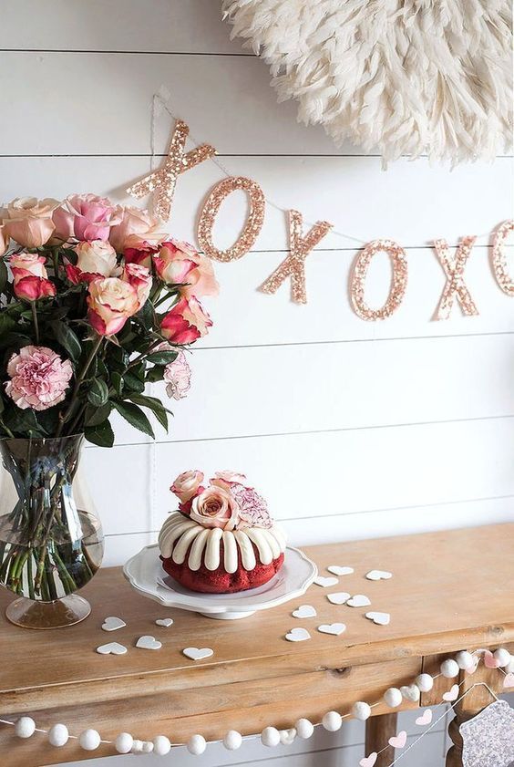 11 Valentine’s Day DIY Party Decoration Ideas for Your House! (11)