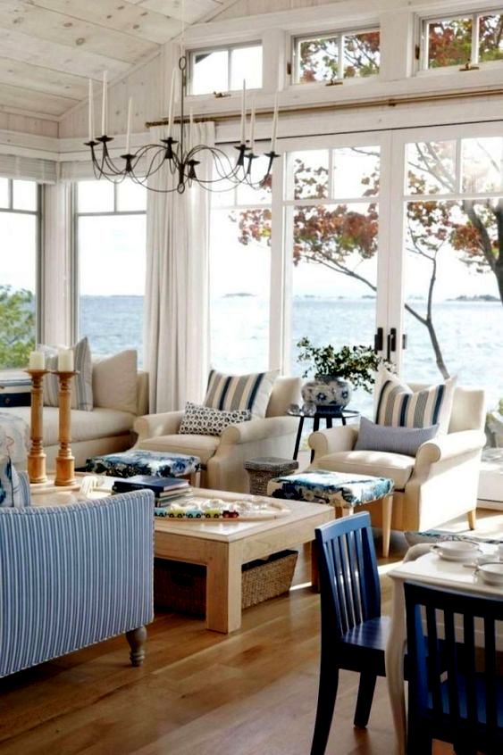 30 Elegant Summer Living Room Decor Ideas You Can Actually Adopt