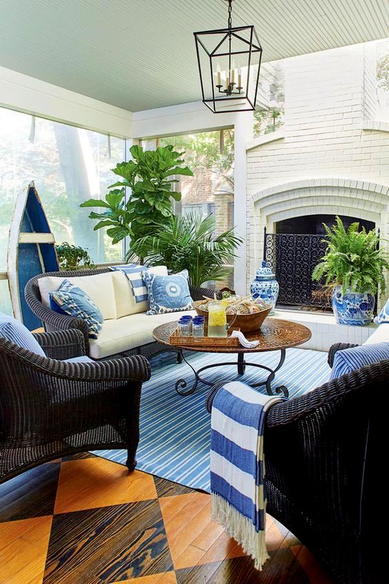 30 Elegant Summer Living Room Decor Ideas You Can Actually Adopt