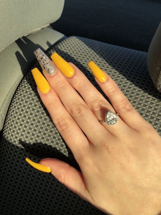 30 Glittering Summer Yellow Nails For All Coffin Nails