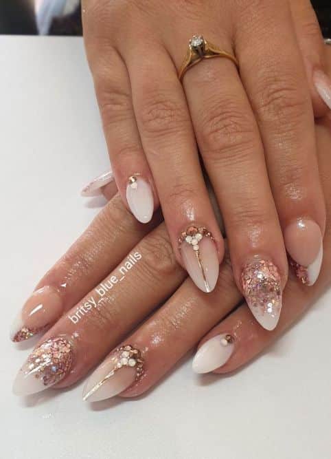 25 Beautiful Bling Nails with Glitters that You Dreamt Of 2021