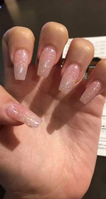 25 Beautiful Bling Nails with Glitters that You Dreamt Of 2021