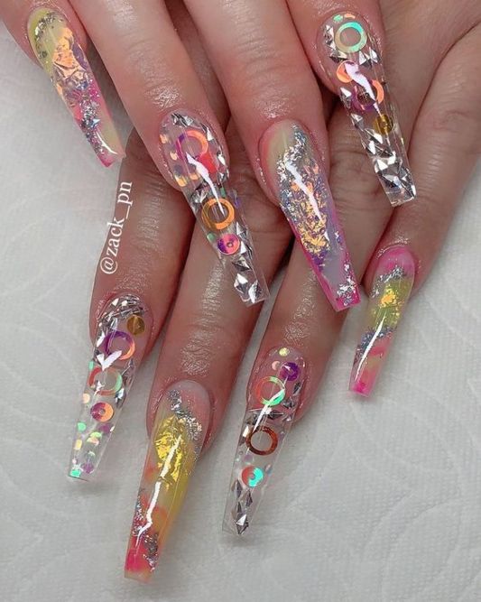 25 Beautiful Bling Nails with Glitters that You Dreamt Of 2021