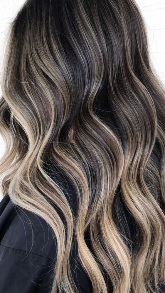 25 Delicate Spring Hair Color For Brunettes Balayage 2021