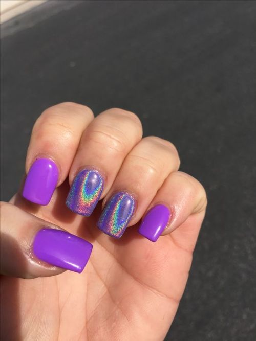 25 Gorgeous Hologram Acrylic Designs for Your Beautiful Nails 2021