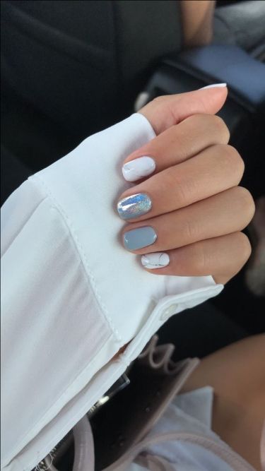 25 Gorgeous Hologram Acrylic Designs for Your Beautiful Nails 2021