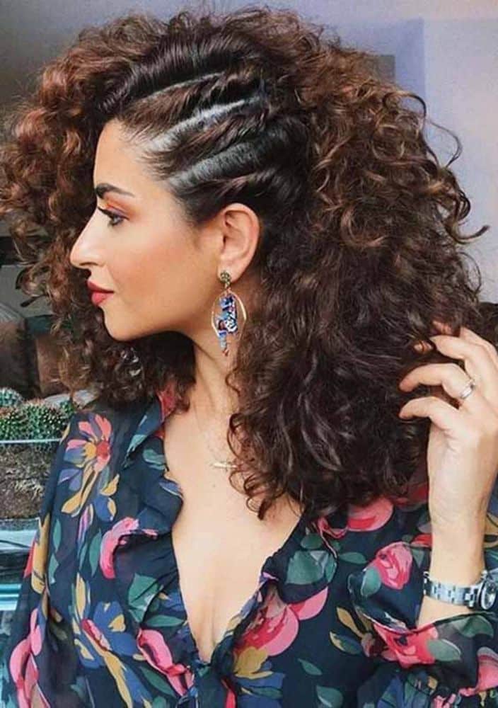 25 Quick & Easy Spring Curly Hairstyles For Women