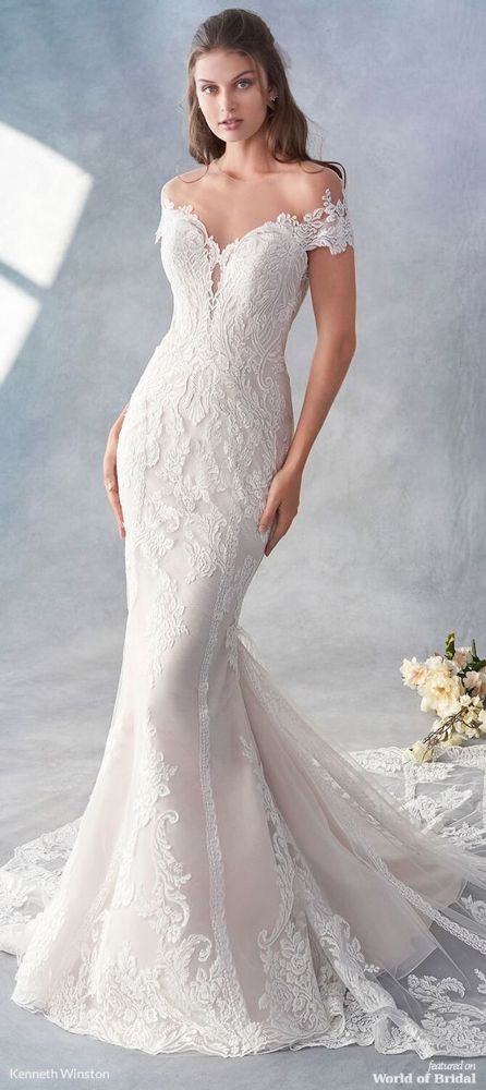 25 Romantic Spring Wedding Gown Collection Only For You 2021