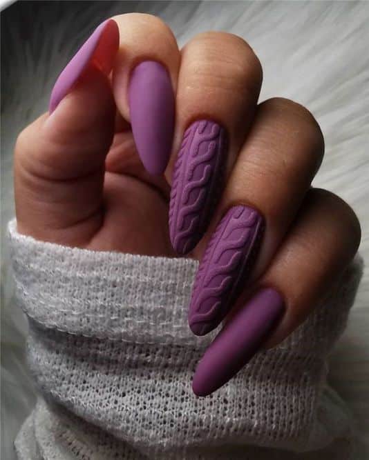 25 Best Design of Sweater Nail Art for Winter! Trendy in 2024