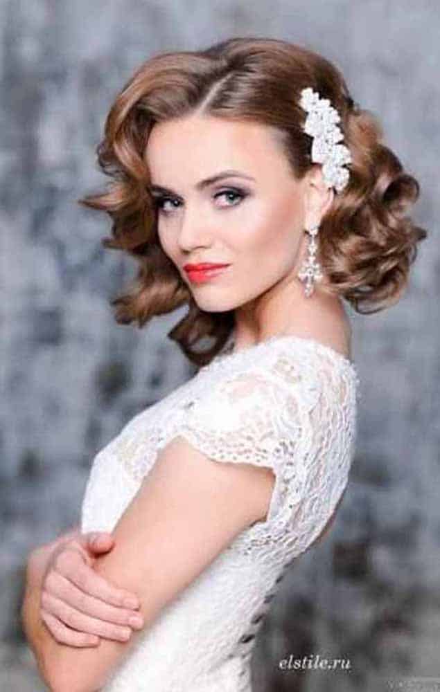 30 Best Short Wedding Hairstyles To Try This Season