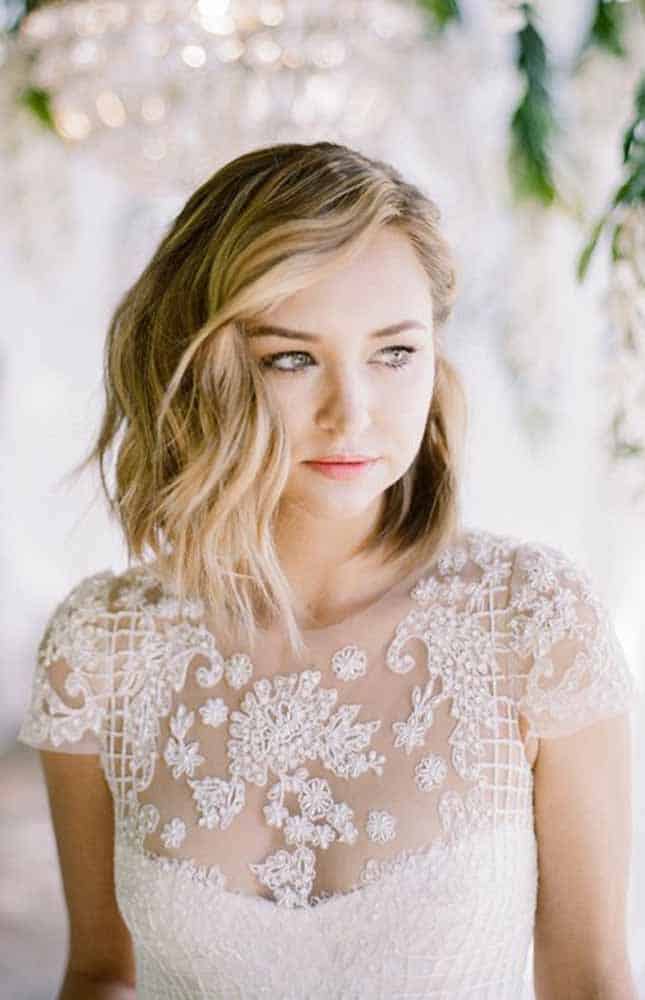 30 Best Short Wedding Hairstyles To Try This Season