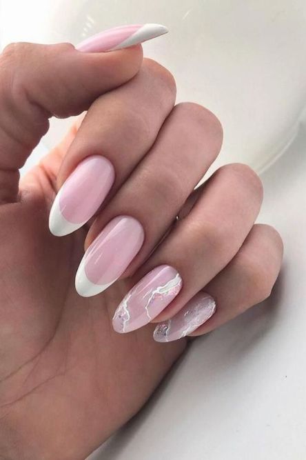 30 Vintage Wedding Nail Art For Brides For Classy Look