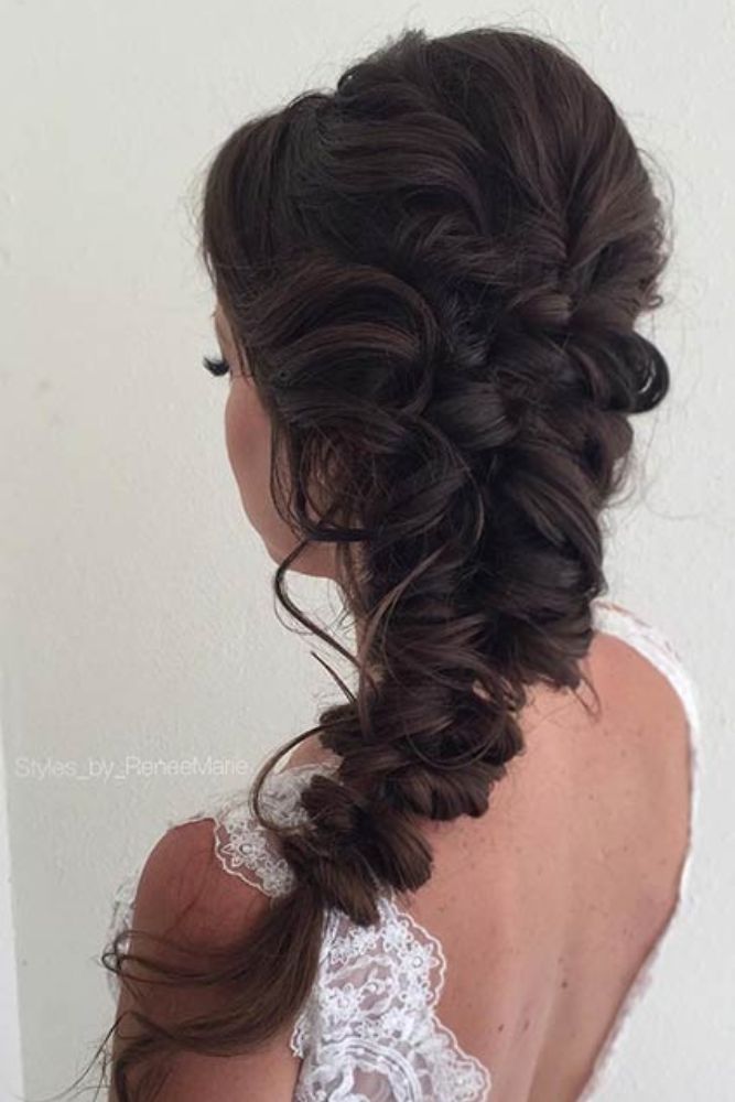 Lavish Prom Hairstyles Ideas for Long Hair