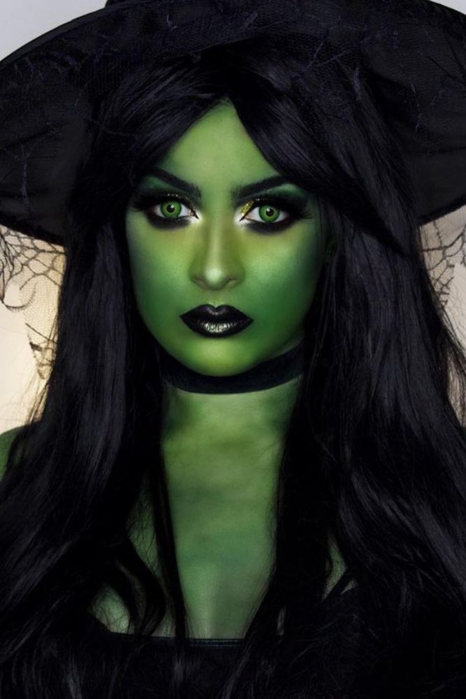 46 Witch Makeup Looks to Rock This Halloween 2021
