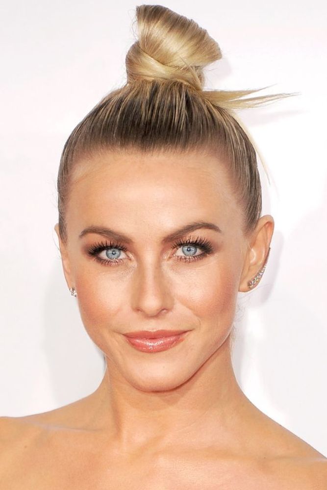 Best Bun Hairstyle And Top Knot Cuts