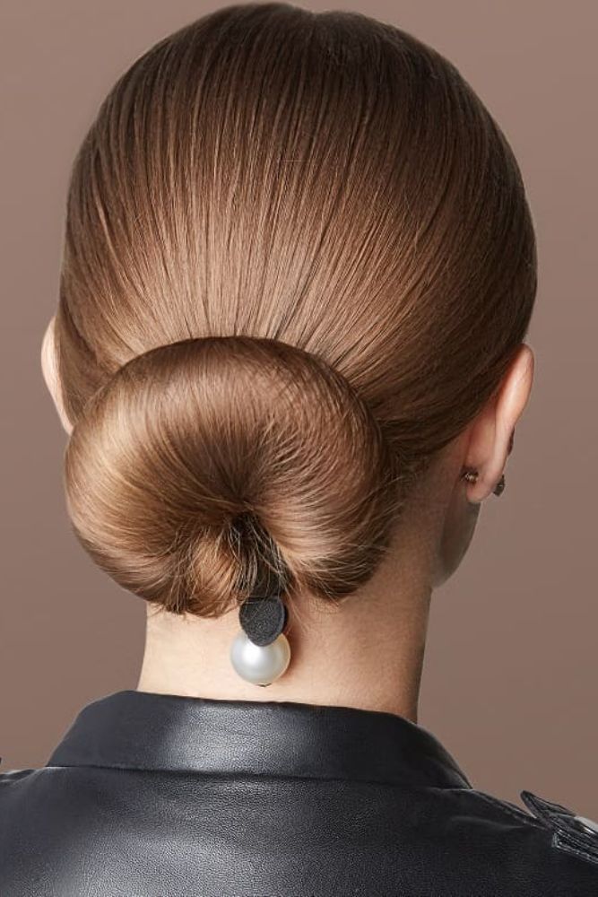 Dreamy Fall Bun Hairstyles Of Most Of The Girls