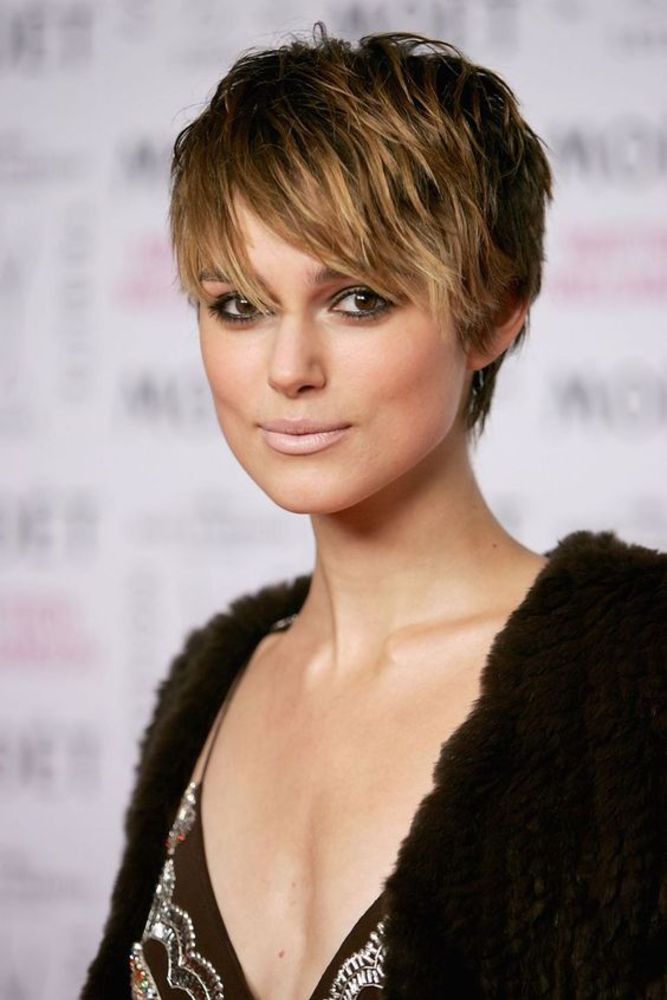 30 Most Beautiful Short Hairstyles To Make You Try Celebrity Hairstyles 2021